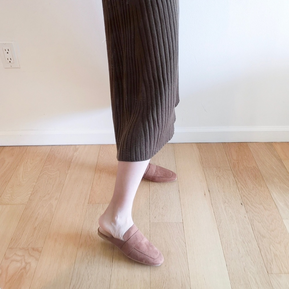 MOVING SAlE Carmel chic slipper - Picture 5 of 6